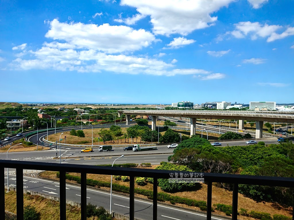 桃園機場飯店|城市商旅CitySuites 桃園航空館-過境休息旅館飯店推薦,看職棒,機捷大園站A15 37 桃園機場過境旅疃推薦,青埔飯店住宿飯店推薦,大園飯店,海霸王飯店