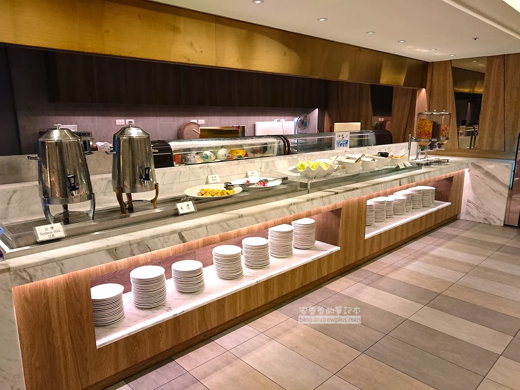 桃園機場飯店|城市商旅CitySuites 桃園航空館-過境休息旅館飯店推薦,看職棒,機捷大園站A15 51 桃園機場過境旅疃推薦,青埔飯店住宿飯店推薦,大園飯店,海霸王飯店