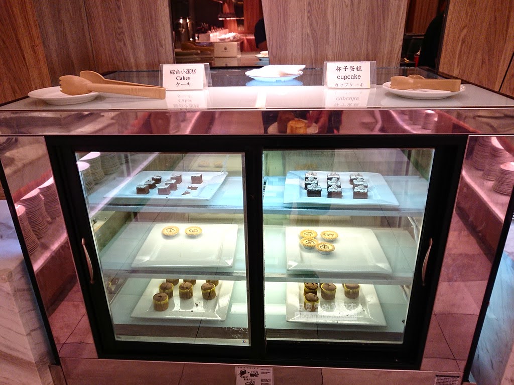 桃園機場飯店|城市商旅CitySuites 桃園航空館-過境休息旅館飯店推薦,看職棒,機捷大園站A15 60 桃園機場過境旅疃推薦,青埔飯店住宿飯店推薦,大園飯店,海霸王飯店