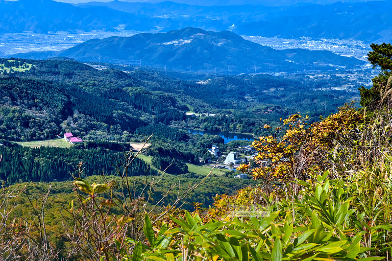藏王溫泉賞楓 秘訣與旅遊指南,片貝沼,獨鈷沼,三五郎小屋吃美食 43 藏王溫泉紅葉,藏王溫泉賞楓,藏王溫泉