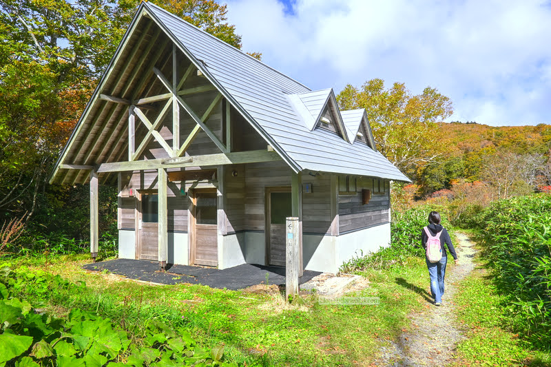 藏王溫泉賞楓 秘訣與旅遊指南,片貝沼,獨鈷沼,三五郎小屋吃美食 57 藏王溫泉紅葉,藏王溫泉賞楓,藏王溫泉