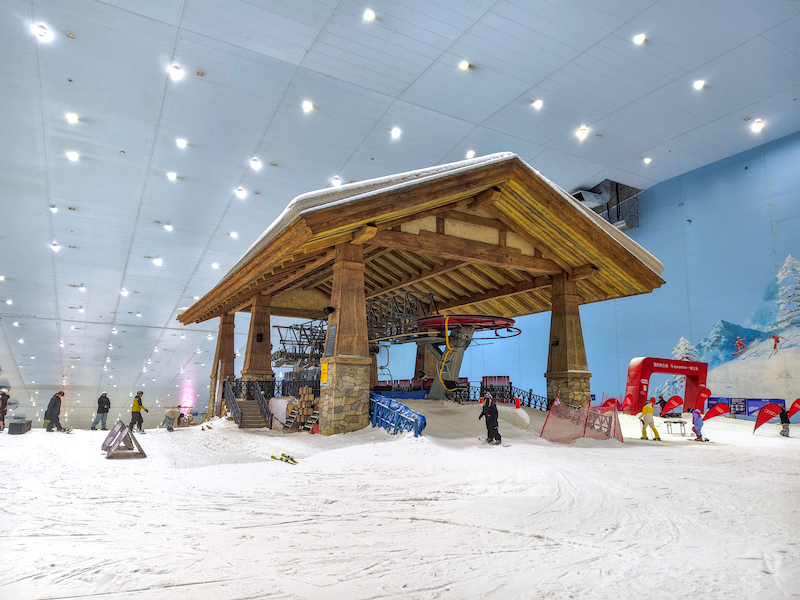 廣州融創雪世界,熱雪奇蹟,中國滑雪場