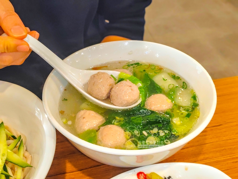 大媽牛肉麵,鶯歌火車站必吃,新北小吃推薦