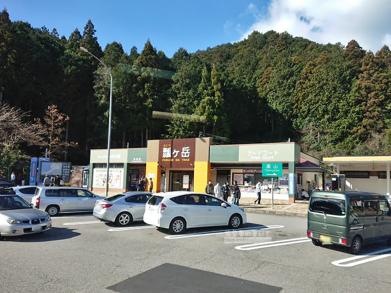 高鷲滑雪公園 TAKASU Snow Park | 山頂絕美觀景台,名古屋日歸滑雪行程,滑雪道推薦攻略 11 高鷲滑雪場,takasu mountains,日本滑雪