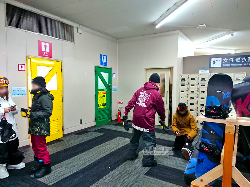 高鷲滑雪公園 TAKASU Snow Park | 山頂絕美觀景台,名古屋日歸滑雪行程,滑雪道推薦攻略 26 高鷲滑雪場,takasu mountains,日本滑雪