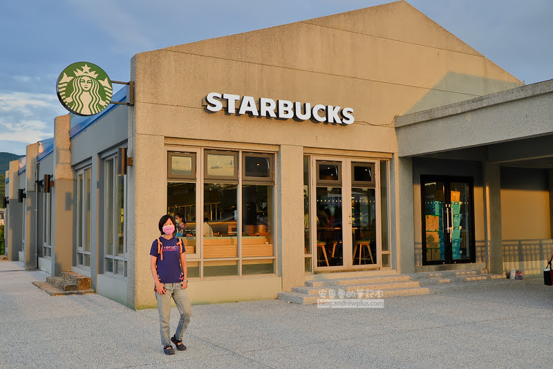 北海岸景觀咖啡廳,STARBUCKS星巴克福隆觀海門市