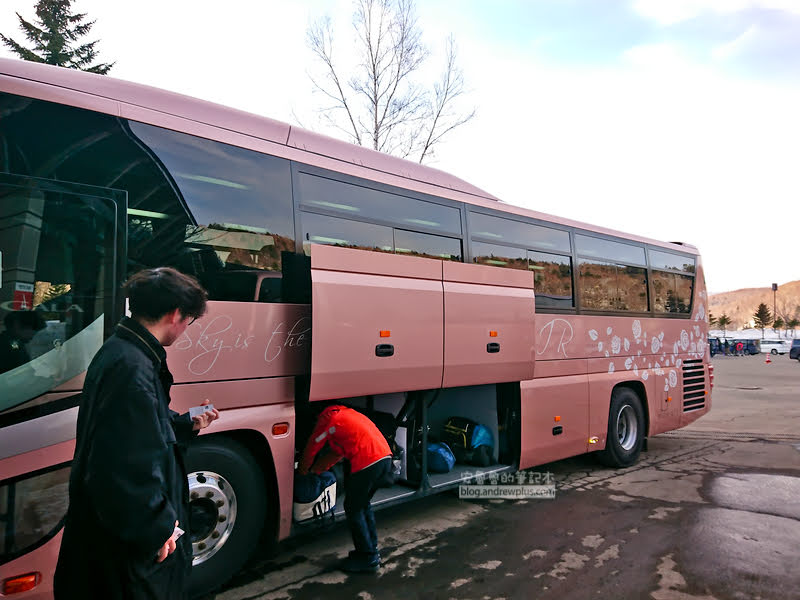 kiroro喜樂樂雪世界攻略巴士可放大型行李