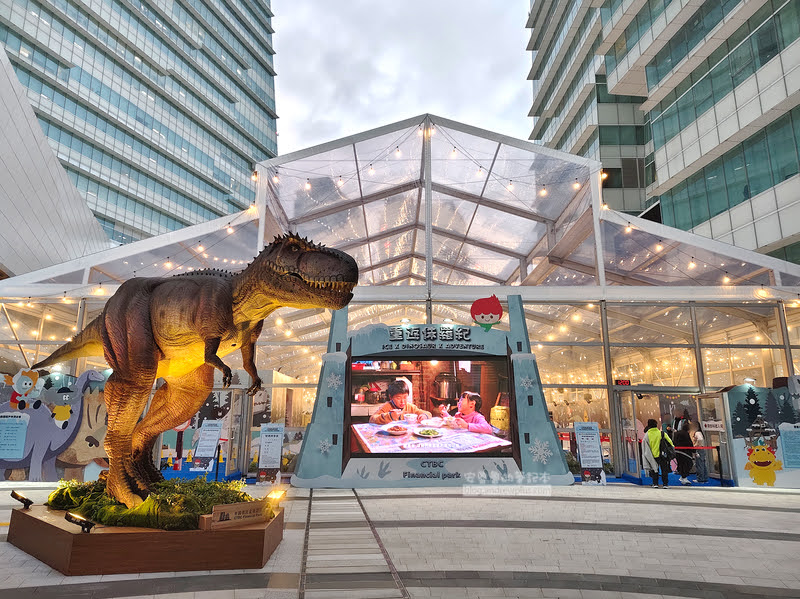 中國信託溜冰 預約 2025-26場次,免費冰鞋借用|中國信託金融園區戶外滑冰場 5 中國信託溜冰預約,中國信託金融園區戶外滑冰場