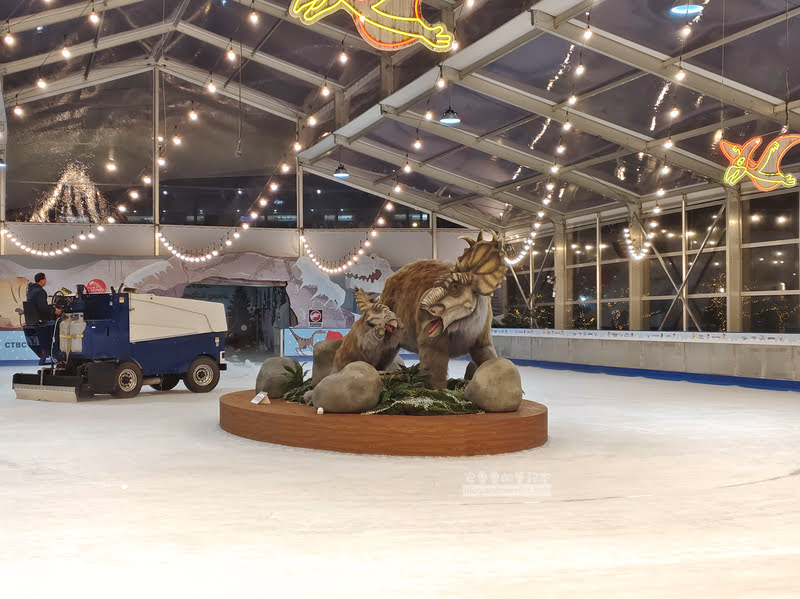 中國信託溜冰 預約 2025-26場次,免費冰鞋借用|中國信託金融園區戶外滑冰場 43 chinatrust skate 0028 - 中國信託溜冰