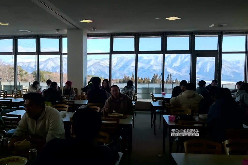 豬苗代滑雪場 餐廳, 窗外景觀