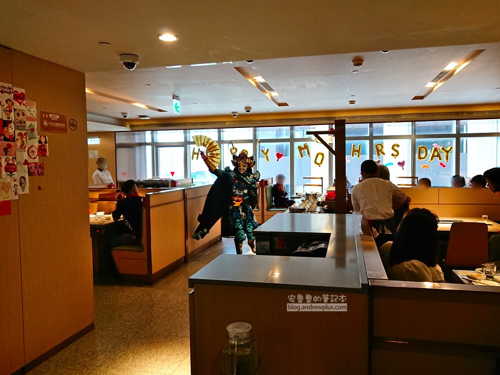 板橋美食,海底撈火鍋板橋店,火鍋美甲服務