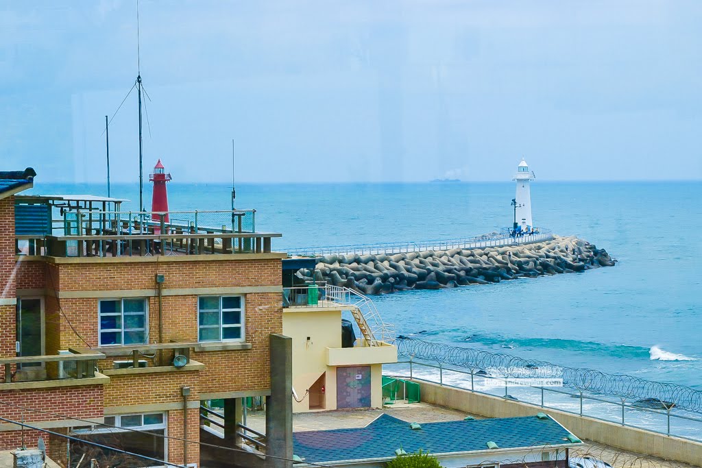 海雲台景點 尾浦鐵道,釜山必玩景點,青沙浦紅白燈塔,松亭海水浴場