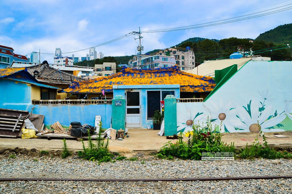 海雲台景點 尾浦鐵道,釜山必玩景點,青沙浦紅白燈塔,松亭海水浴場