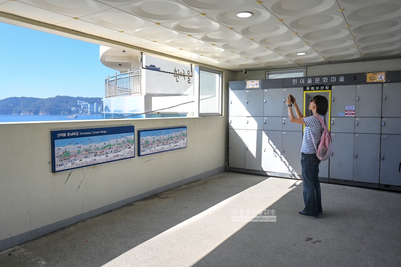 白淺灘文化村,影像檔案中心有寄物櫃、觀景台、拍照打卡點