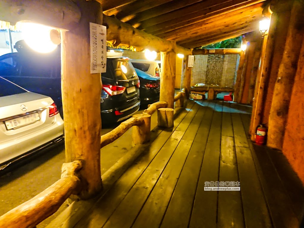 釜山必吃美食,辣炒章魚拌飯,善良章魚