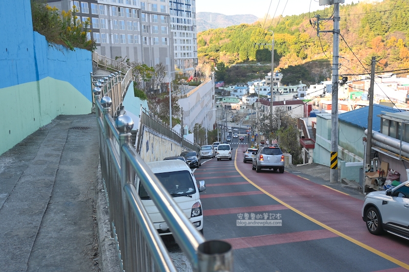 甘川洞文化村,步行下山回地鐵土城站