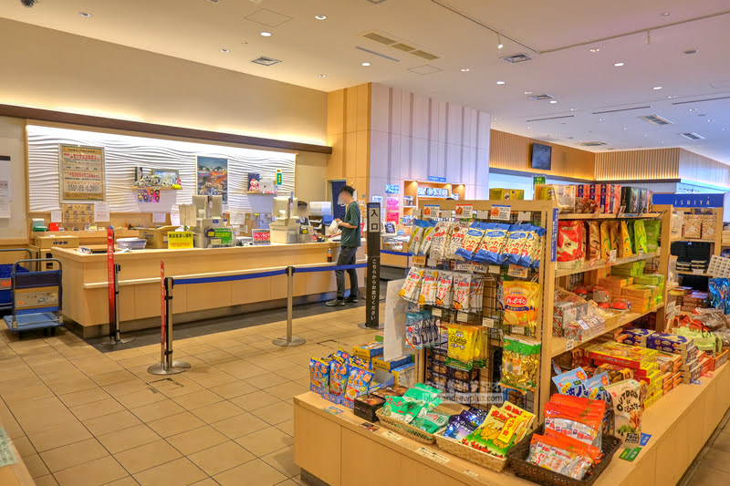 北海道美食 | かま栄:小樽魚板店百年老店,必吃魚漿麵包捲,小樽必吃 - KAMA榮 9 北海道伴手禮,kama榮,かま栄
