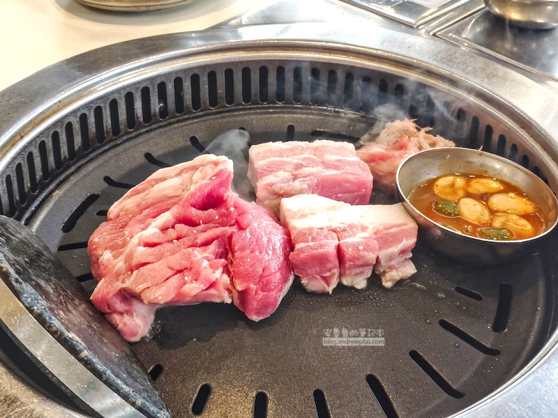 味贊王鹽烤肉, 全程專人代烤不用擔心烤焦或烤不熟