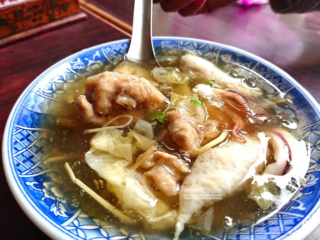 米其林推薦 | 再發號百年肉粽:必點特製八寶肉粽,正宗水煮南部粽,可宅配、來台南玩必吃的在地美食! 9 端午節粽子,台南美食,肉羹看起來很吸引人