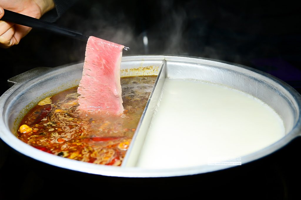 台北美食 | 肉老大頂級肉品涮涮鍋:高品質原塊肉與研發特色湯頭交織的極致CP值火鍋體驗 13 肉老大頂級肉品涮涮鍋,六張犁站涮涮鍋,六張犁站火鍋,六張犁好吃麻辣鍋