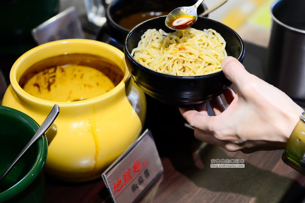 台北美食 | 肉老大頂級肉品涮涮鍋:高品質原塊肉與研發特色湯頭交織的極致CP值火鍋體驗 21 肉老大頂級肉品涮涮鍋,六張犁站涮涮鍋,六張犁站火鍋,六張犁好吃麻辣鍋